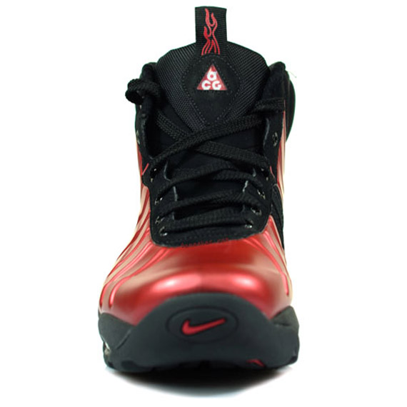 Nike ACG Bakin' Posite Boot - Cranberry 