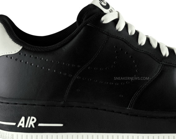 Nike Air Force 1 Low Blk Wht Perf 05