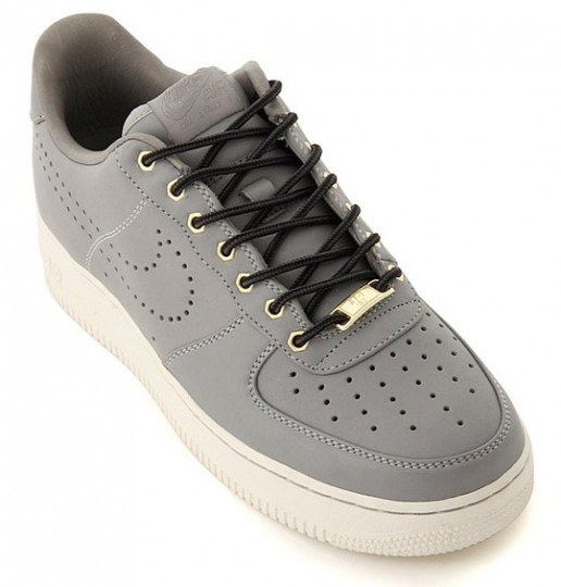 Nike Air Force 1 Low Hiking Holiday 2010 4 516x540