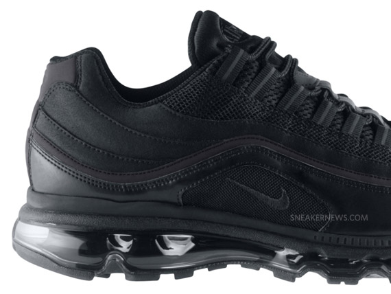 Nike Air Max 24 7 Blackout November 2010 3