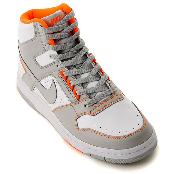 Ambiguo importar sueño Nike Delta Force High - White - Grey - Orange - October 2010 -  SneakerNews.com