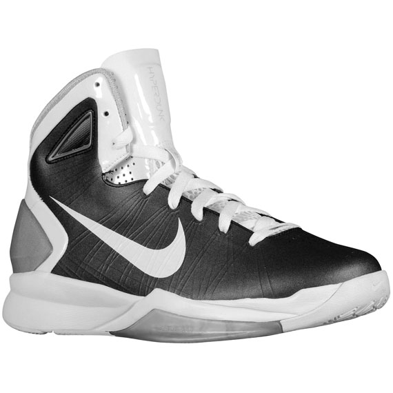 Nike Hyperdunk 2010 TB - Available - SneakerNews.com