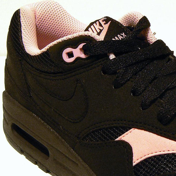 Nike Wmns Air Max 1 Blk Pink Preorder 04