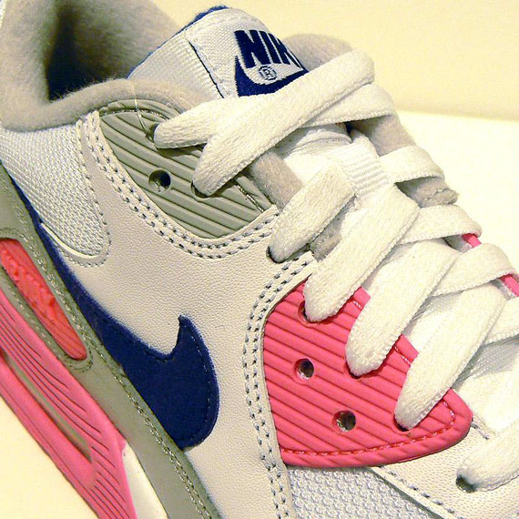 Nike Wmns Air Max 90 Og White Laserpink Concord Preorder 02