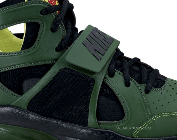 nike huarache green lantern