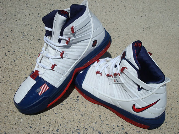 Usabasketball Lebron3 Mid Flag 01