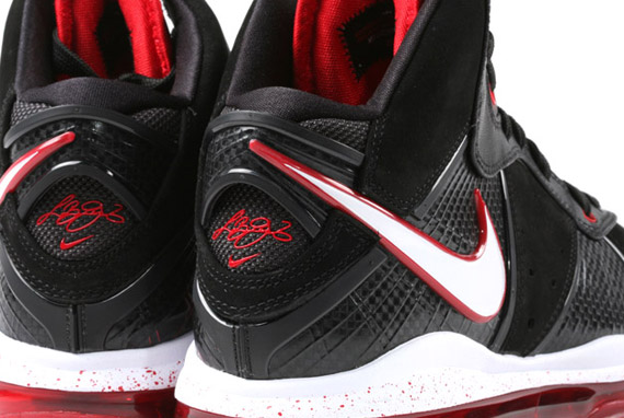 Nike LeBron 8 - Black - White - Sport Red - Metallic Gold | New Images