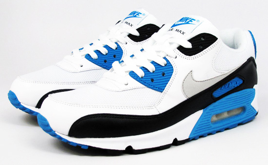 Nike Air Max 90 ‘Laser Blue’ | Available @ 21 Mercer