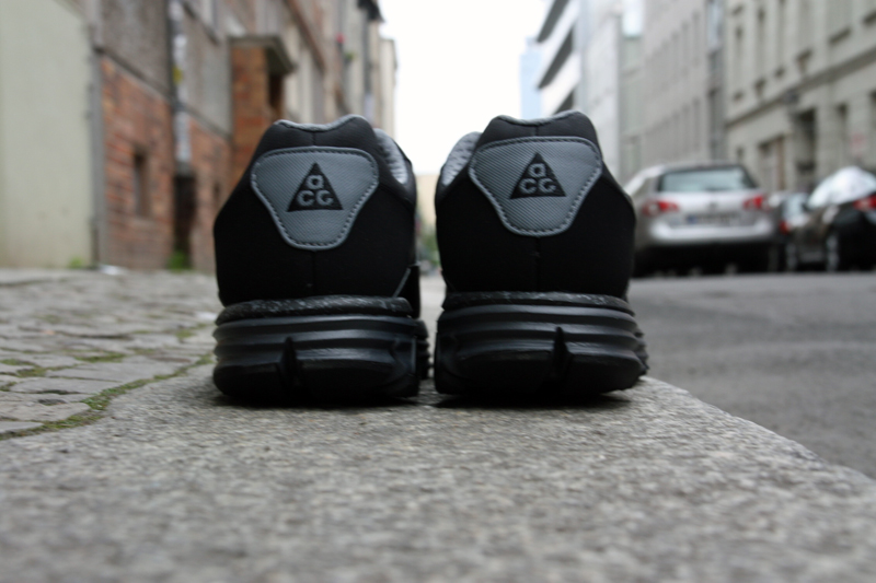 Lunar Wood Black Grey 02