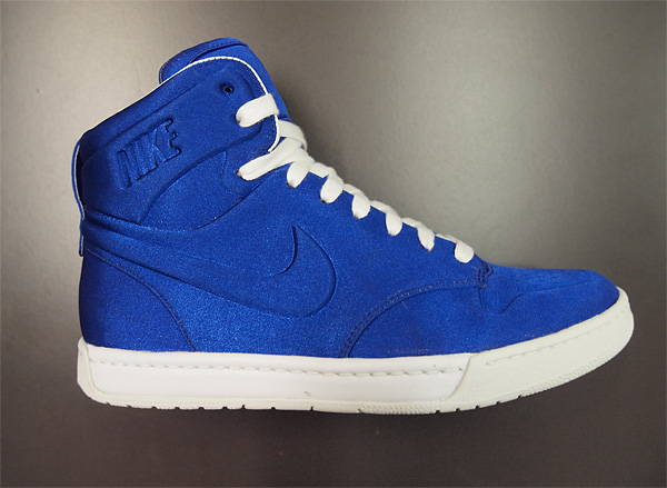 Nike Spotswear Royal Satin Spring 2011 Preview 1