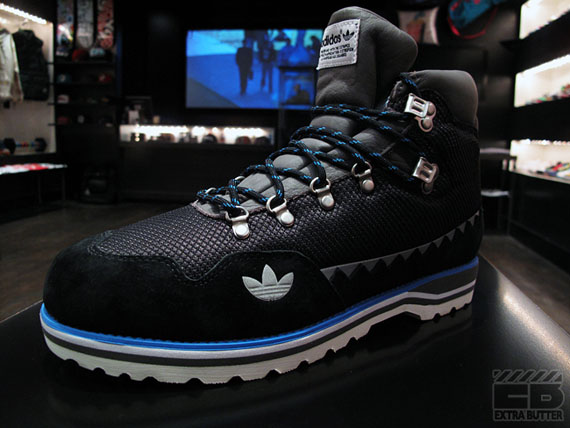 Adidas Nov 2010 Eb Winter 01