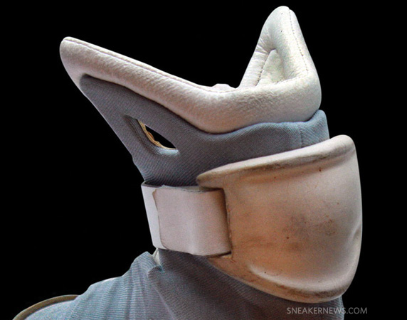 Nike Air Mag Mcfly 2015 Available 02 New