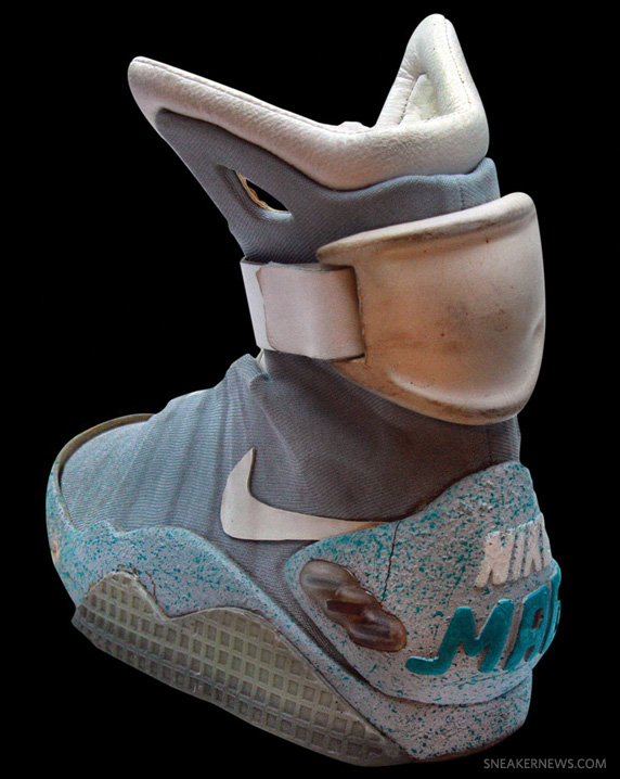 Nike Air Mag Mcfly 2015 Available 04 New