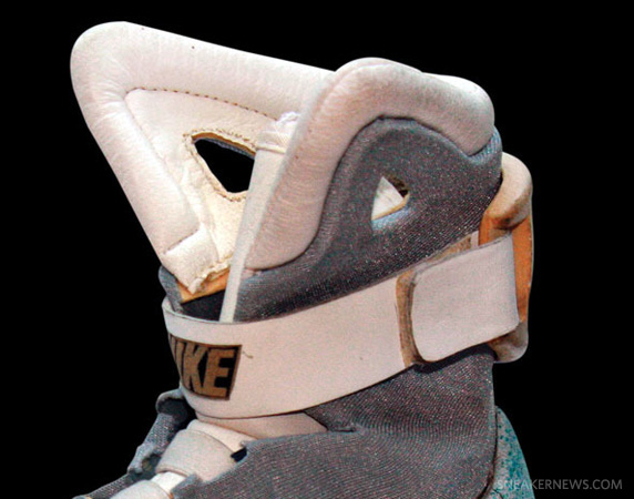 Nike Air Mag Mcfly 2015 Available 07 New