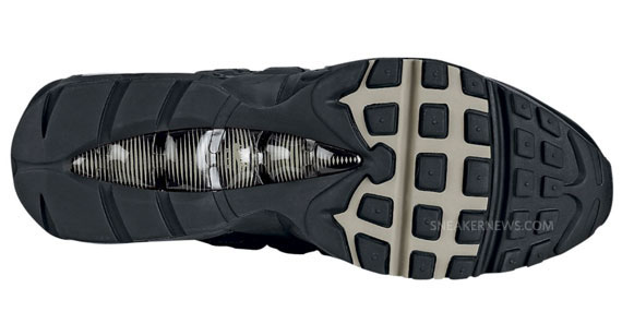 Nike Air Max 95 Black Taupe 01