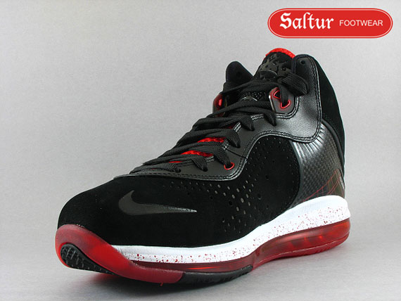 Nike Lebron 8 Bred Saltur 02