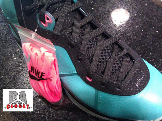 Nike LeBron 8 ‘Pre-Heat’ – Detailed Images