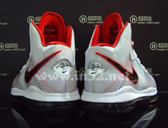 Nike Lebron 8 V2 In52 03