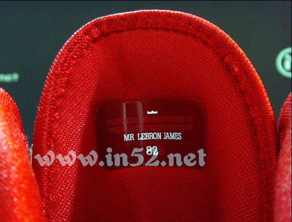 Nike Lebron 8 V2 In52 08