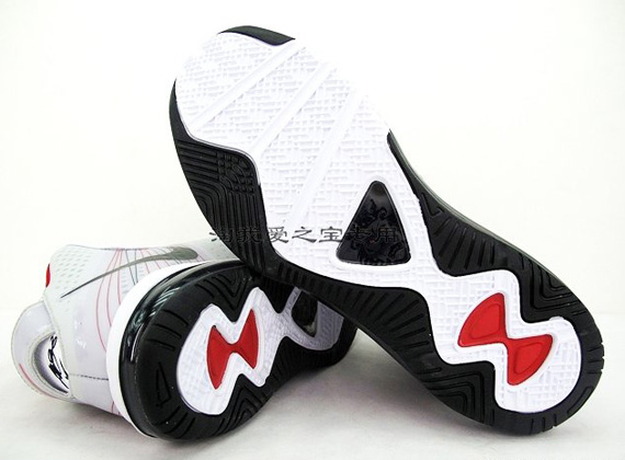 Nike Lebron 8 V2 White Red Black New Images 05