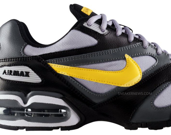 LIVESTRONG x Nike Air Max A/T-5