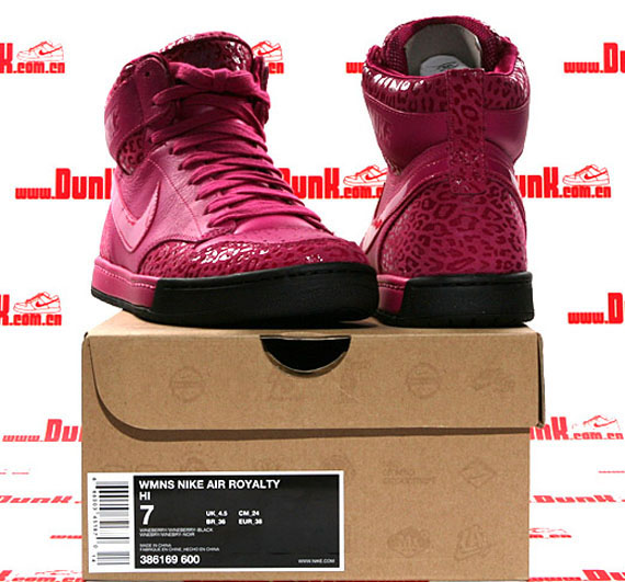 Nike Wmns Royalty Pink Leop 05