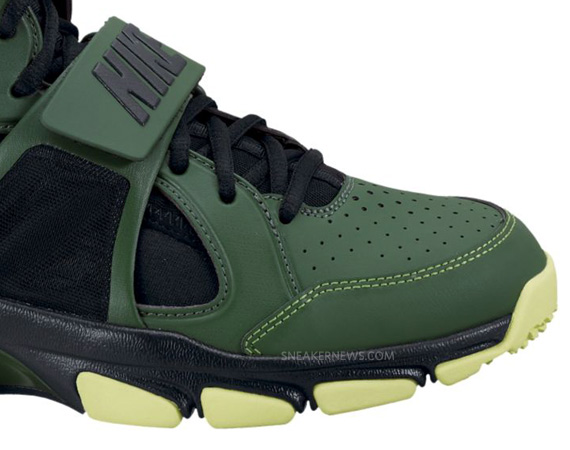 Nike Zoom Huarache Tr Mid Green Lantern Preorder 03