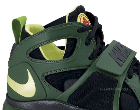 Nike Zoom Huarache Tr Mid Green Lantern Preorder 04