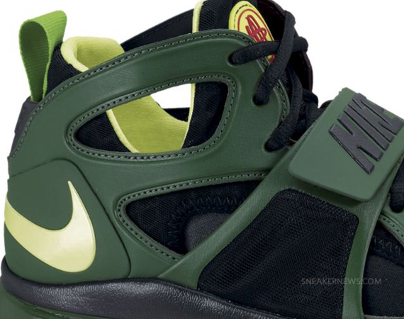 Nike Zoom Huarache TR Mid – ‘Green Lantern’ | Available for Pre-Order