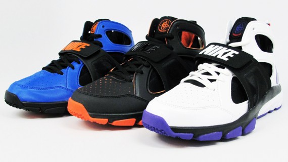 Nike Zoom Huarache TR Mid – Rivalry Pack