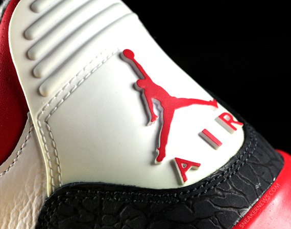 Sneaker News Air Jordan III 'Fire Red' Giveaway