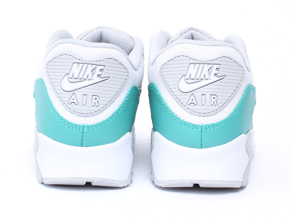 142572010932713494953920