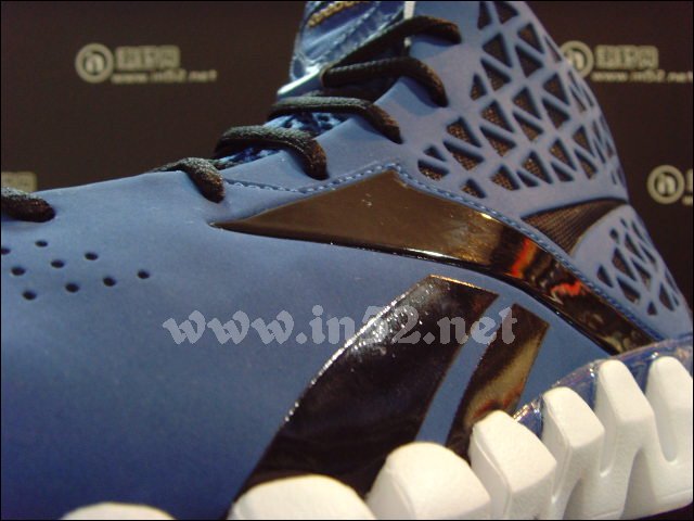 Reebok Zig Slash – Royal – White – Black