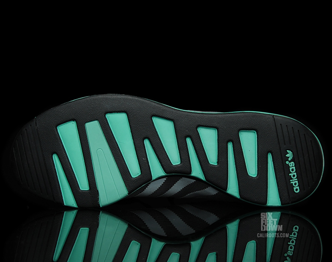 2438320101021616402434946 L