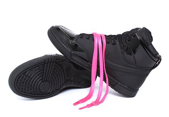 Nike Sportswear Royal Total Black Tz 2