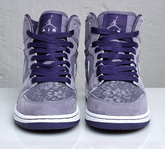 Air Jordan 1 Gs Purple Lace 02