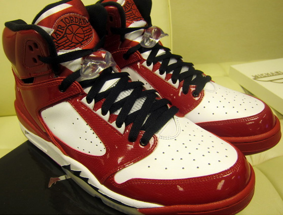 Air Jordan Sixty Plus Flight School Pe 02