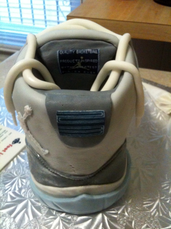 Air Jordan Xi Cool Grey Cake 02