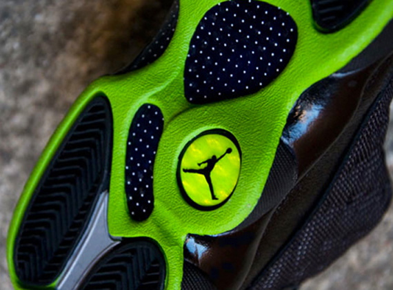 Air Jordan XIII (13) Retro GS – ‘Altitude’ | Available Early on eBay