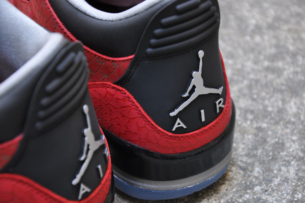 Weekend Pick Ups: Air Jordan 5 “Doernbecher” •
