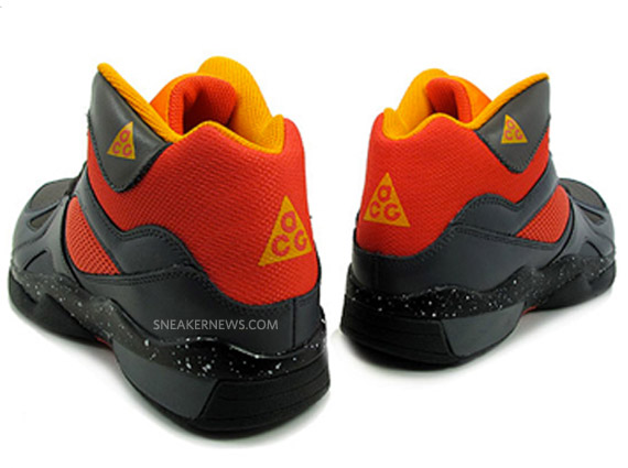 Nike Air Escape Acg Anthracite Red Available 4