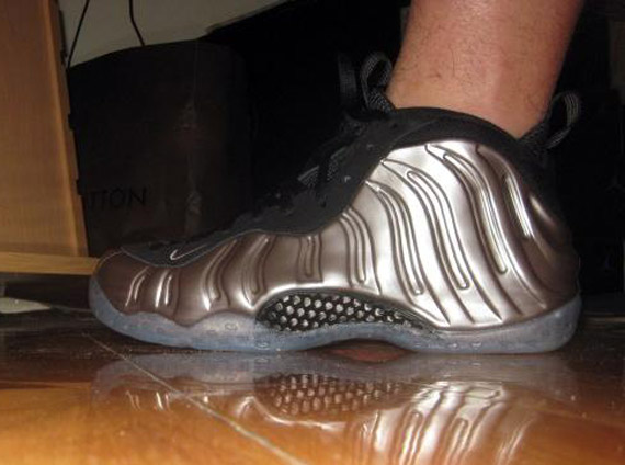 Nike Air Foamposite One Metallic Pewter New Images 2