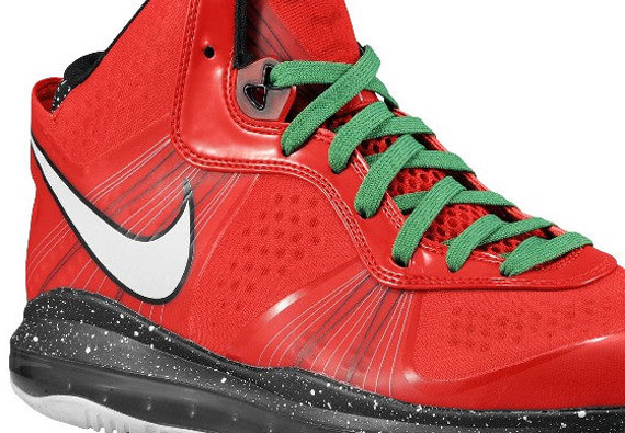 Nike Air Max Lebron 8 V2 Christmas 01 1