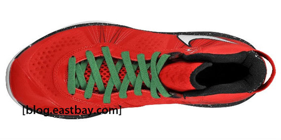 Nike Air Max Lebron 8 V2 Christmas 04