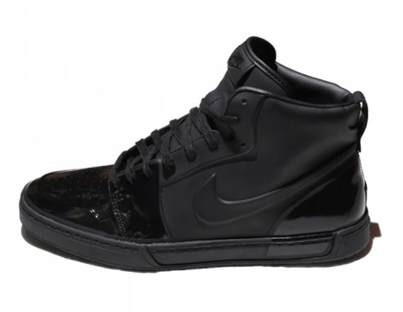 Nike Air Royal Mid Patent Leather Molded Black 02