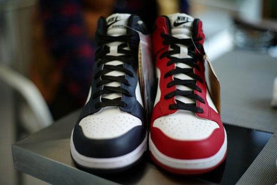 Fragment Design x Nike Dunk High - SneakerNews.com