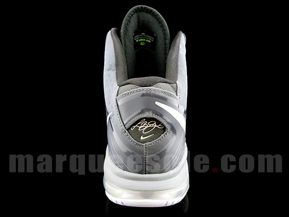 nike lebron 8 v2 black grey neon marqueesole 03