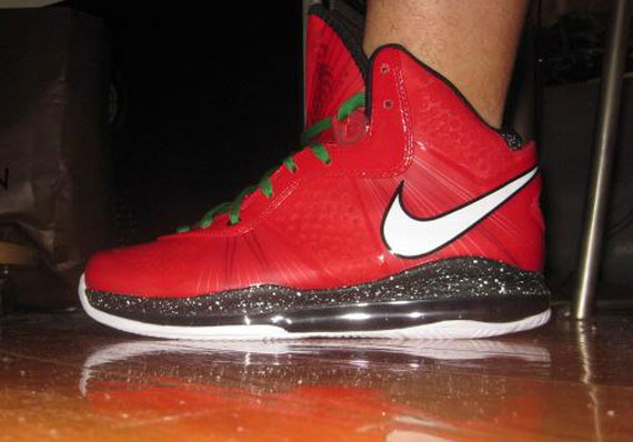 nike lebron 8 v2 christmas another look 1