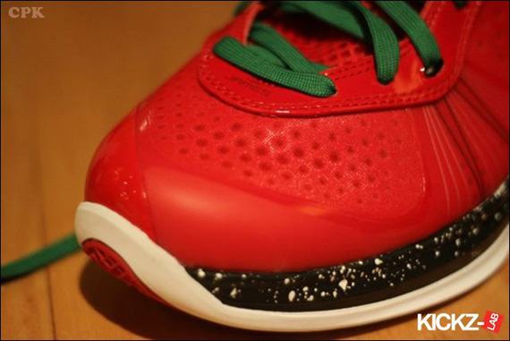 Nike Lebron 8 V2 Christmas Kickzlab 04