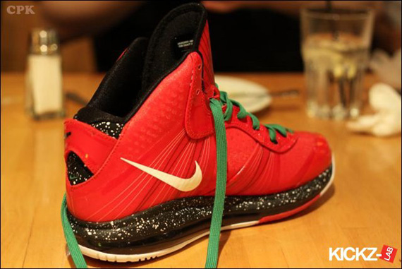 Nike Lebron 8 V2 Christmas Kickzlab 07